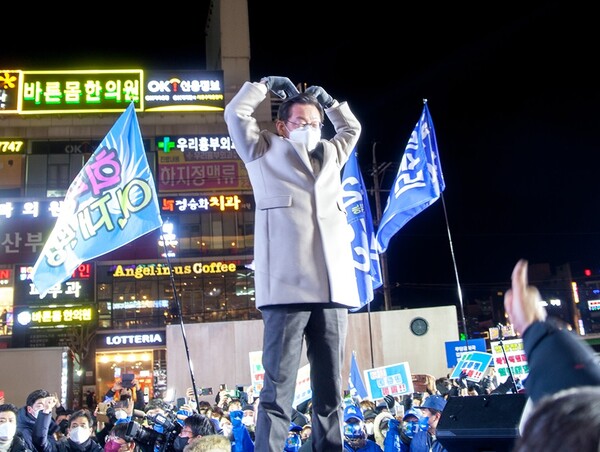 더불어민주당 이재명 당 대표가 14일 충북 청주를 방문해 민생 현장의 목소리를 청취한다.