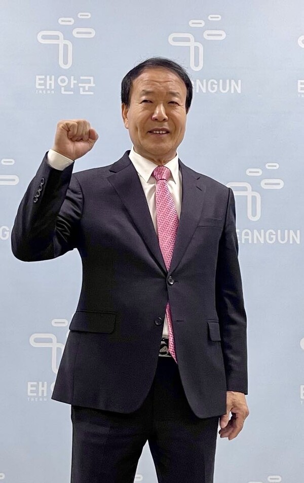 ▲김원대 공동위원장은 해상교량 건설은 태안군의 미래가 달린 중요한 사업이라고 강조했다.